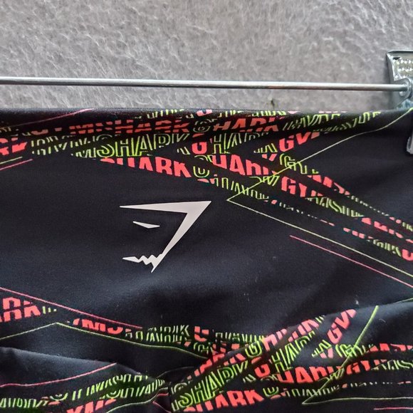 Gymshark Women Pants XS Black Leggings Geometric Logo Graphic Print 25" Inseam‎ - Picture 6 of 8